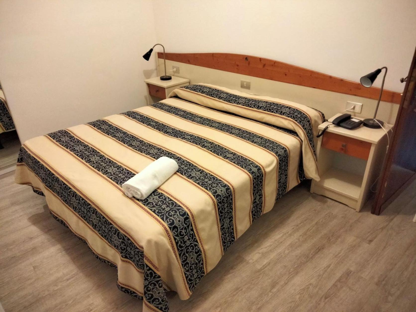 Hotel Kristall San Donà di Piave Eksteriør billede