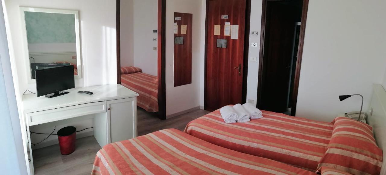 Hotel Kristall San Donà di Piave Eksteriør billede